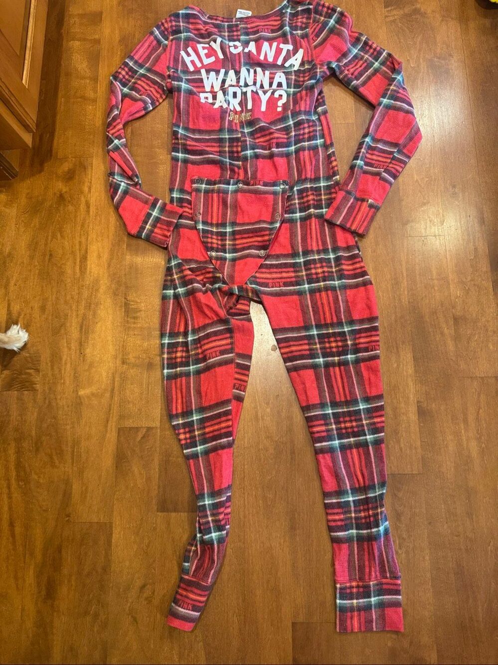 Victoria’s Secret PINK Hey Santa Wanna Party Plaid Thermal One piece Pajamas M